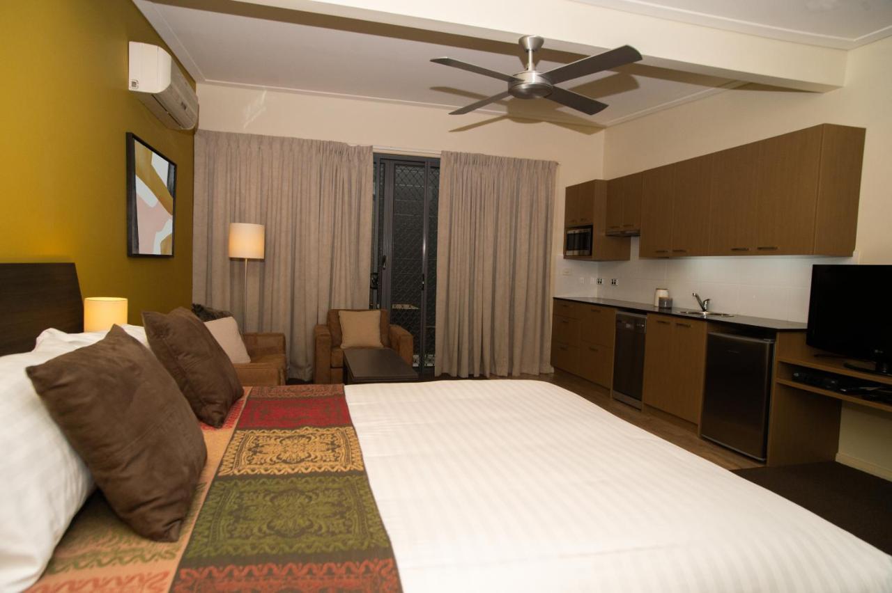 Motel Portman House Scone Esterno foto
