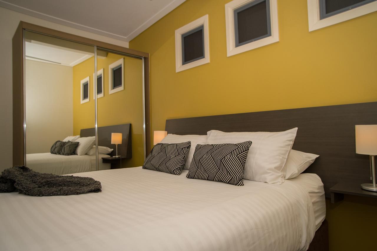 Motel Portman House Scone Esterno foto